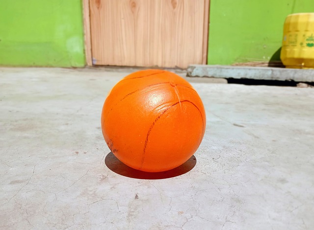 2025中国公路自行车职业联赛暨“环云南”公路自行车赛（楚雄站）燃情启程