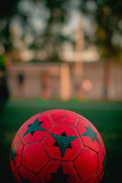 NBA战报：东契奇31分，詹姆斯赛季新高29分，湖人112-108险胜76人